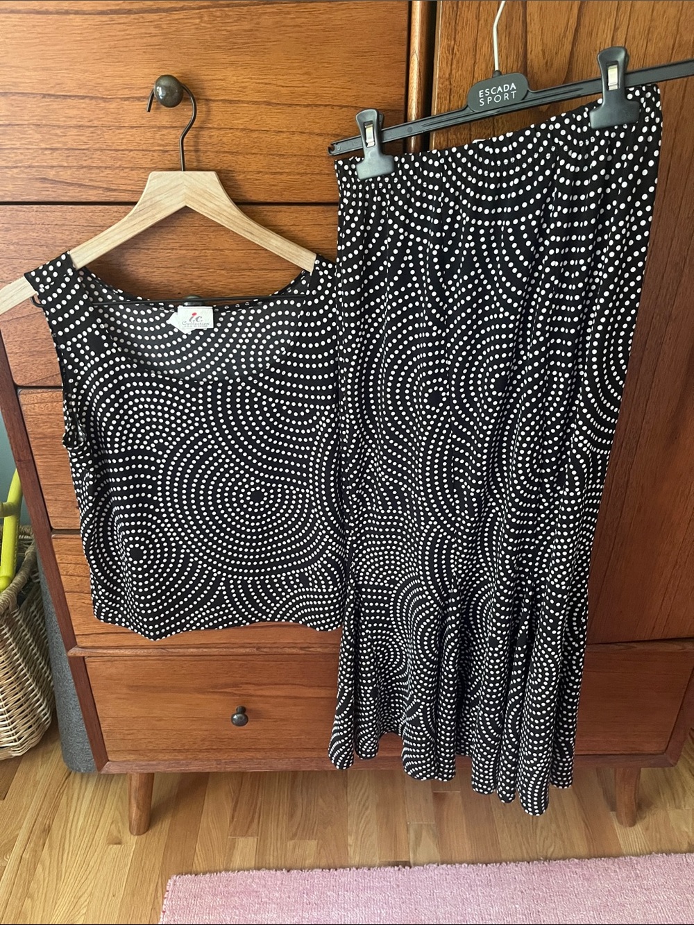 IC by Connie Black & White Swirl Dot Sleeveless Blouse and Maxi Skirt Set
